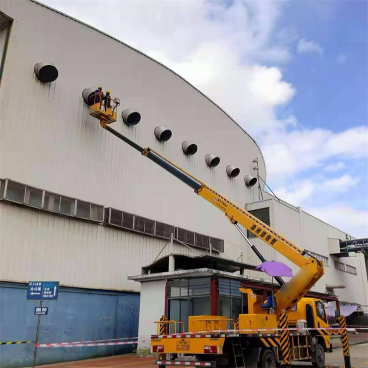 定安高空作业车出租服务：专业广告牌安装解决方案