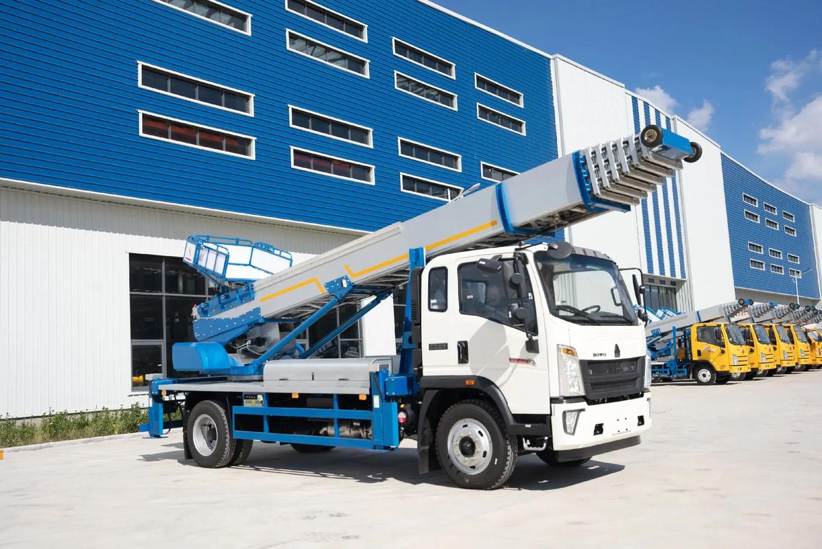 定安出租云梯车高空作业车 建筑垃圾搬运